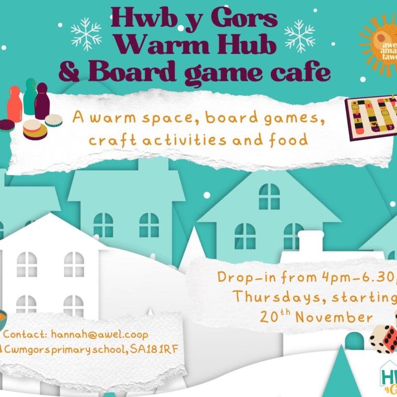 Warm Hub and Board Games Cafe